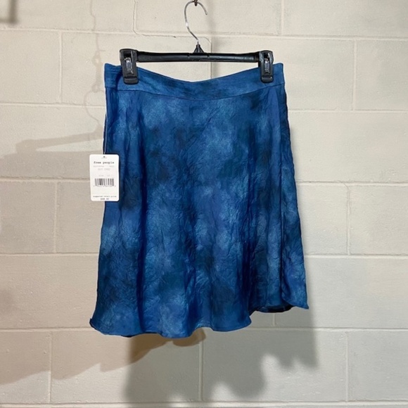 Free People Womens Martine Flirt Mini Skirt Blue Tie-Dyed Going Out Party A-Line - Picture 7 of 8